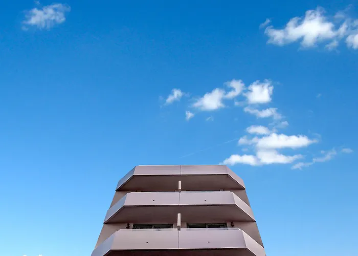 Mannix Urban Hotel 2*